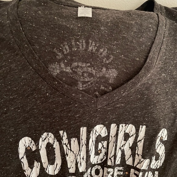Cowgirl t shirt - Picture 2 of 4